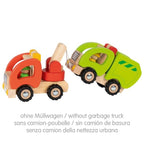 A wooden toy truck set on a white background, featuring a red and orange tow truck pulling a lime green garbage truck. German text at the bottom reads 'ohne Müllwagen / without garbage truck / sans camion-poubelle / sin camñ de basura / senza camion della nettezza urbana'.