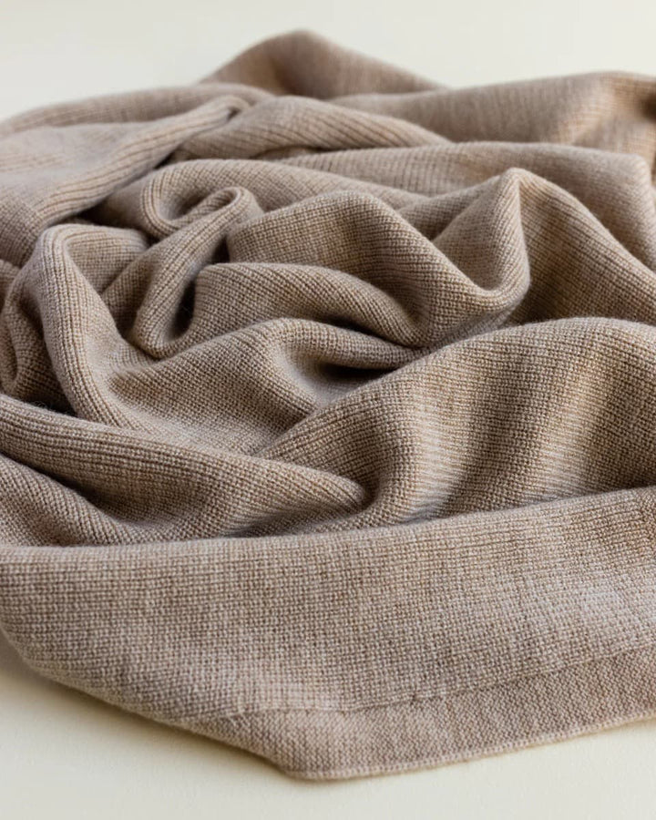 Hvid-Felix-Merino-Wool-Blanket-Sand-Stardust-Concept-Store
